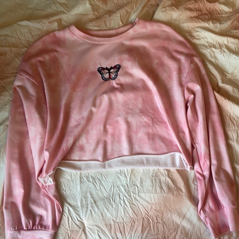 pink long sleeve crop
